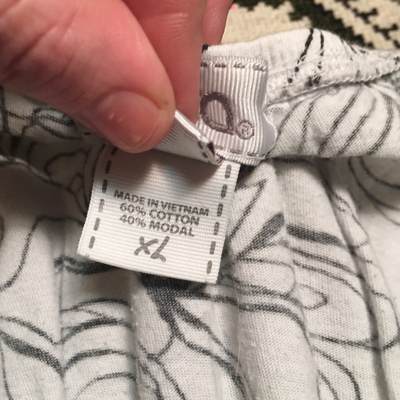 Floral print strapless top - Picture 5 of 5